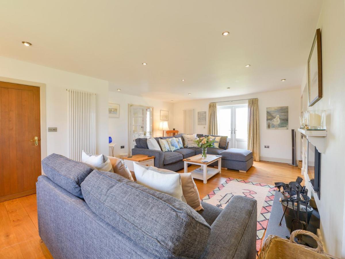 Duffield Villa Kingsbridge  Exterior photo