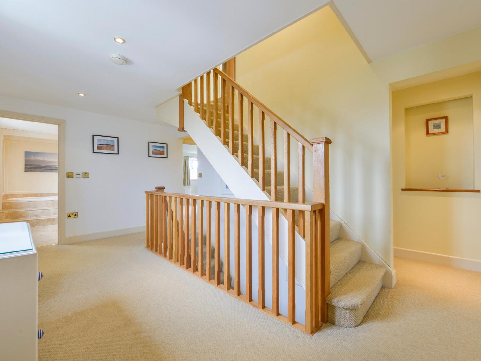 Duffield Villa Kingsbridge  Exterior photo